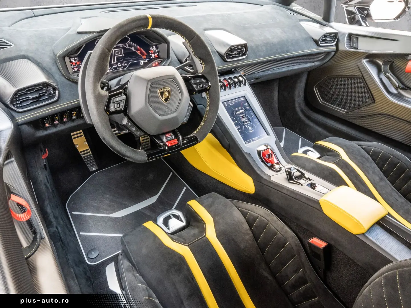 LAMBORGHINI Huracan STO Bianco Monocerus  Lifting System