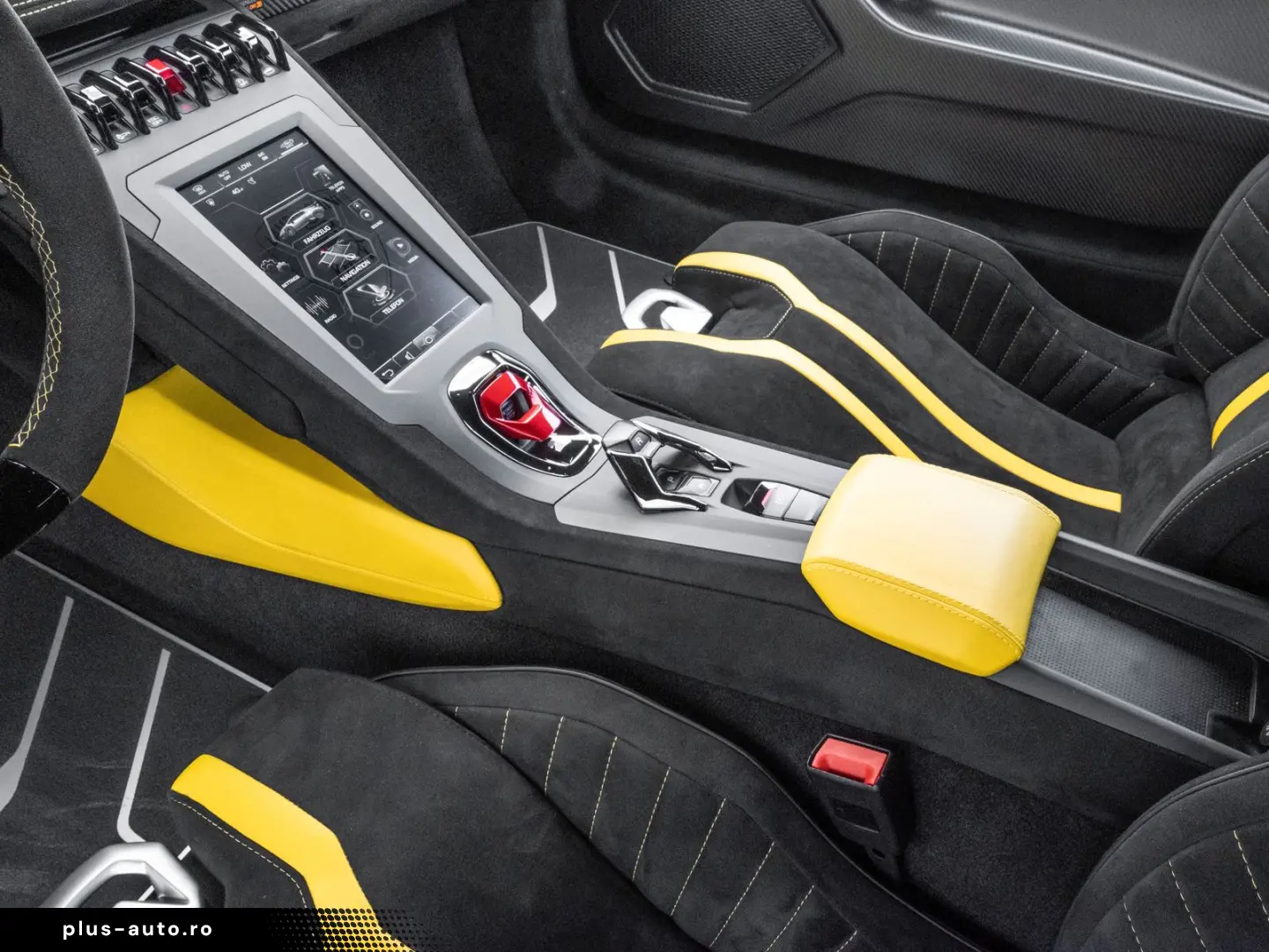 LAMBORGHINI Huracan STO Bianco Monocerus  Lifting System