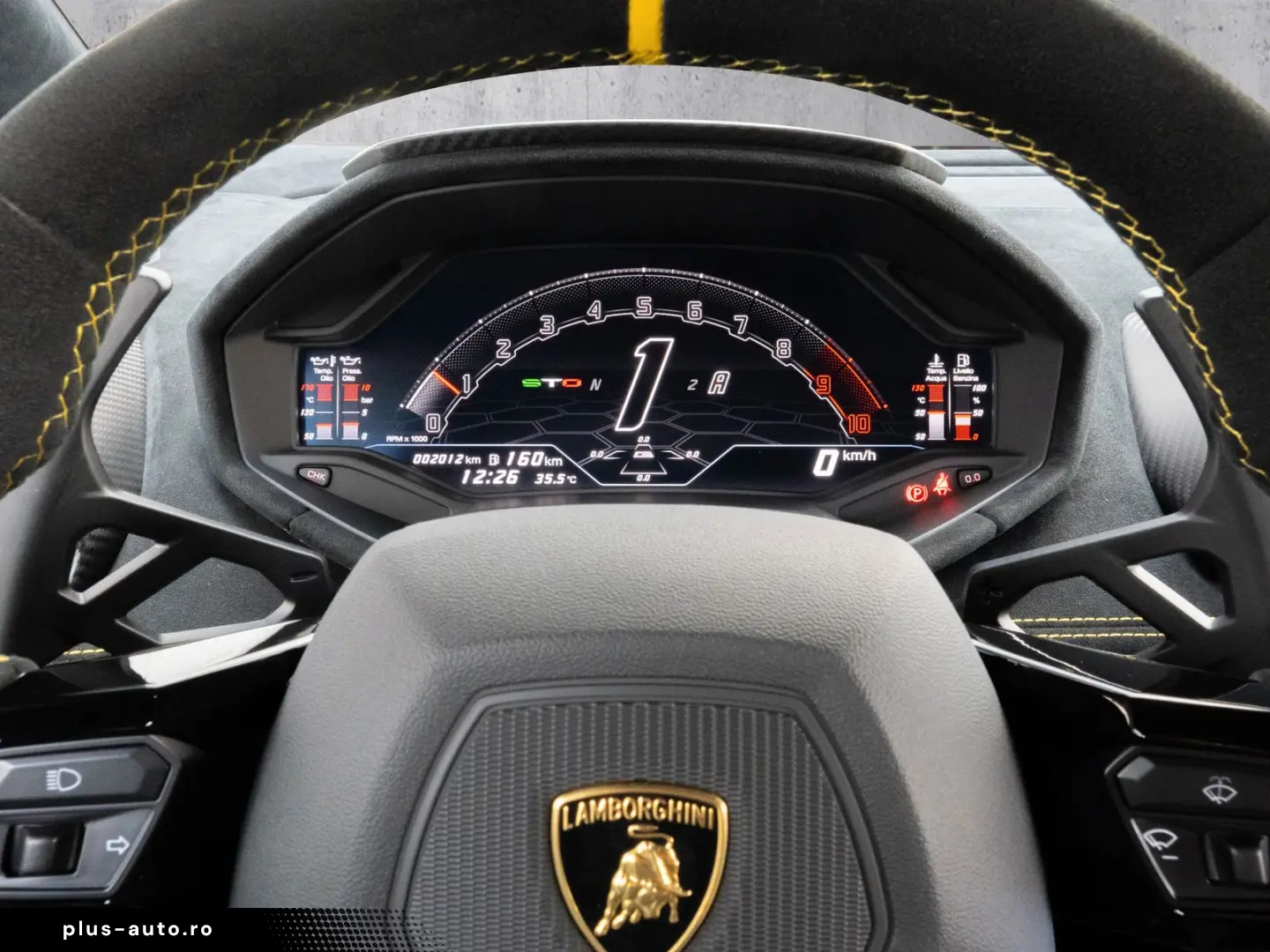 LAMBORGHINI Huracan STO Bianco Monocerus  Lifting System