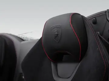 LAMBORGHINI Huracán EVO Spyder   Sensonum   Lift System