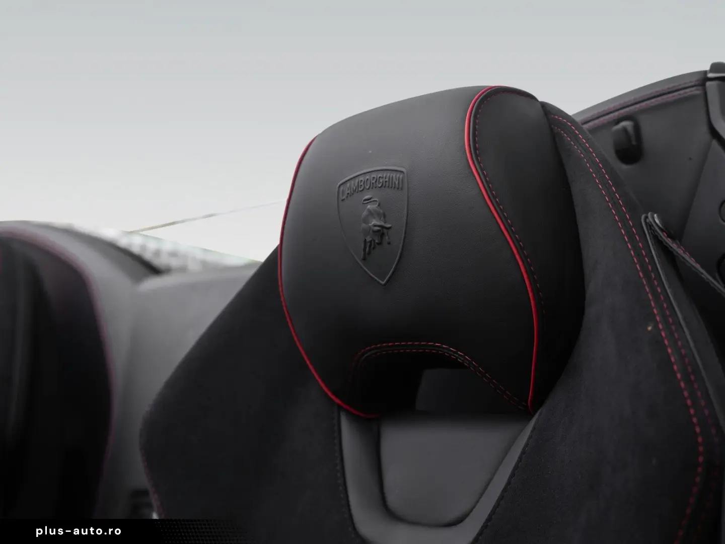 LAMBORGHINI Huracán EVO Spyder   Sensonum   Lift System