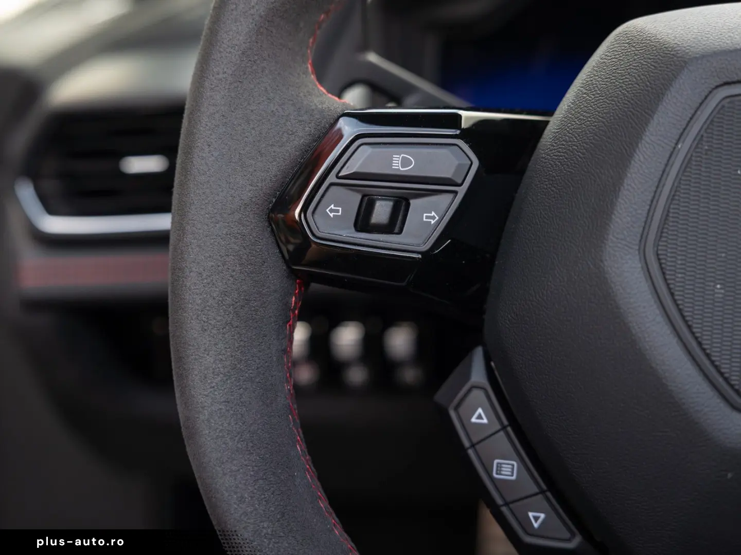 LAMBORGHINI Huracán EVO Spyder   Sensonum   Lift System