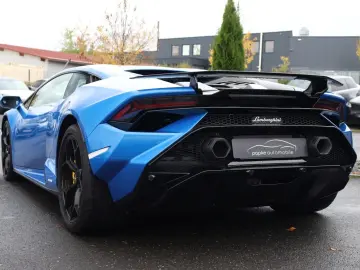 LAMBORGHINI Huracán Tecnica  LIFT CARBON KAMERA BÜGEL STYLE