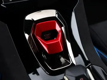 LAMBORGHINI Huracán Tecnica  LIFT CARBON KAMERA BÜGEL STYLE