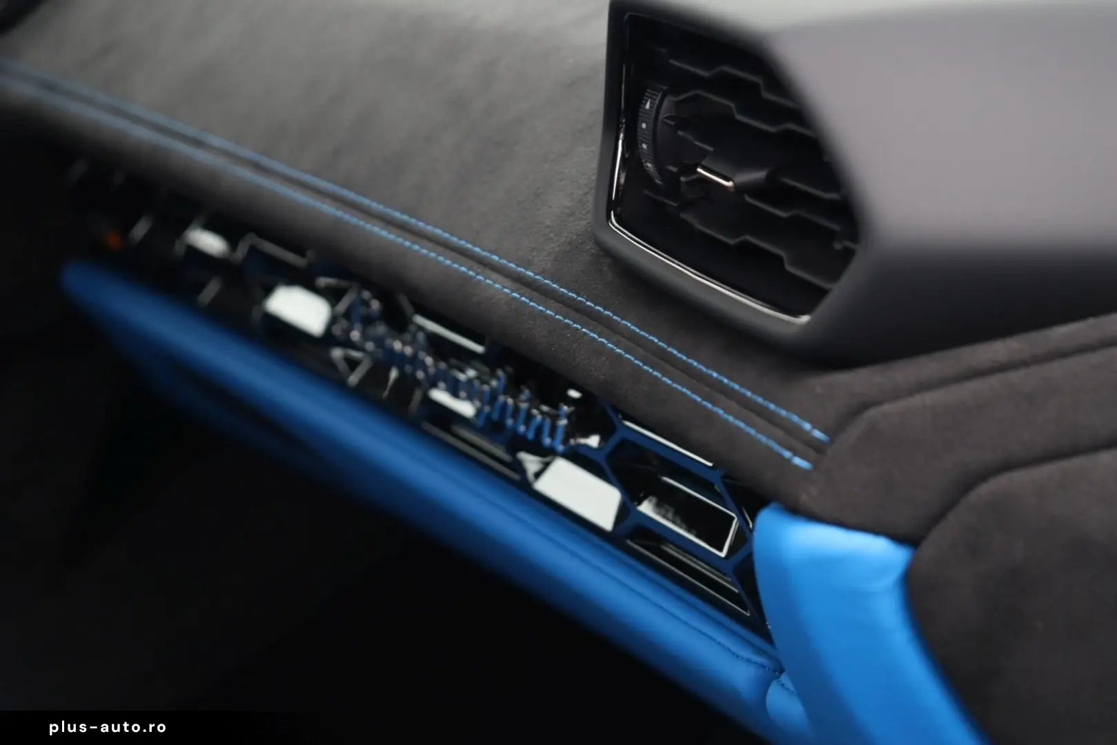 LAMBORGHINI Huracán Tecnica  LIFT CARBON KAMERA BÜGEL STYLE