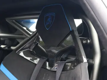 LAMBORGHINI Huracán Tecnica  LIFT CARBON KAMERA BÜGEL STYLE