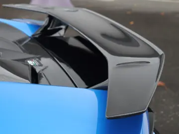 LAMBORGHINI Huracán Tecnica  LIFT CARBON KAMERA BÜGEL STYLE