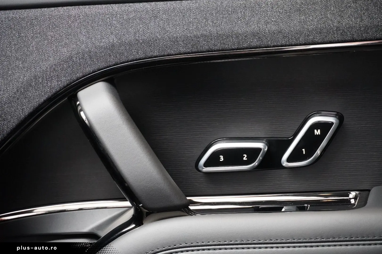 LAND ROVER Range Rover Sport D300 Dynamic HSE