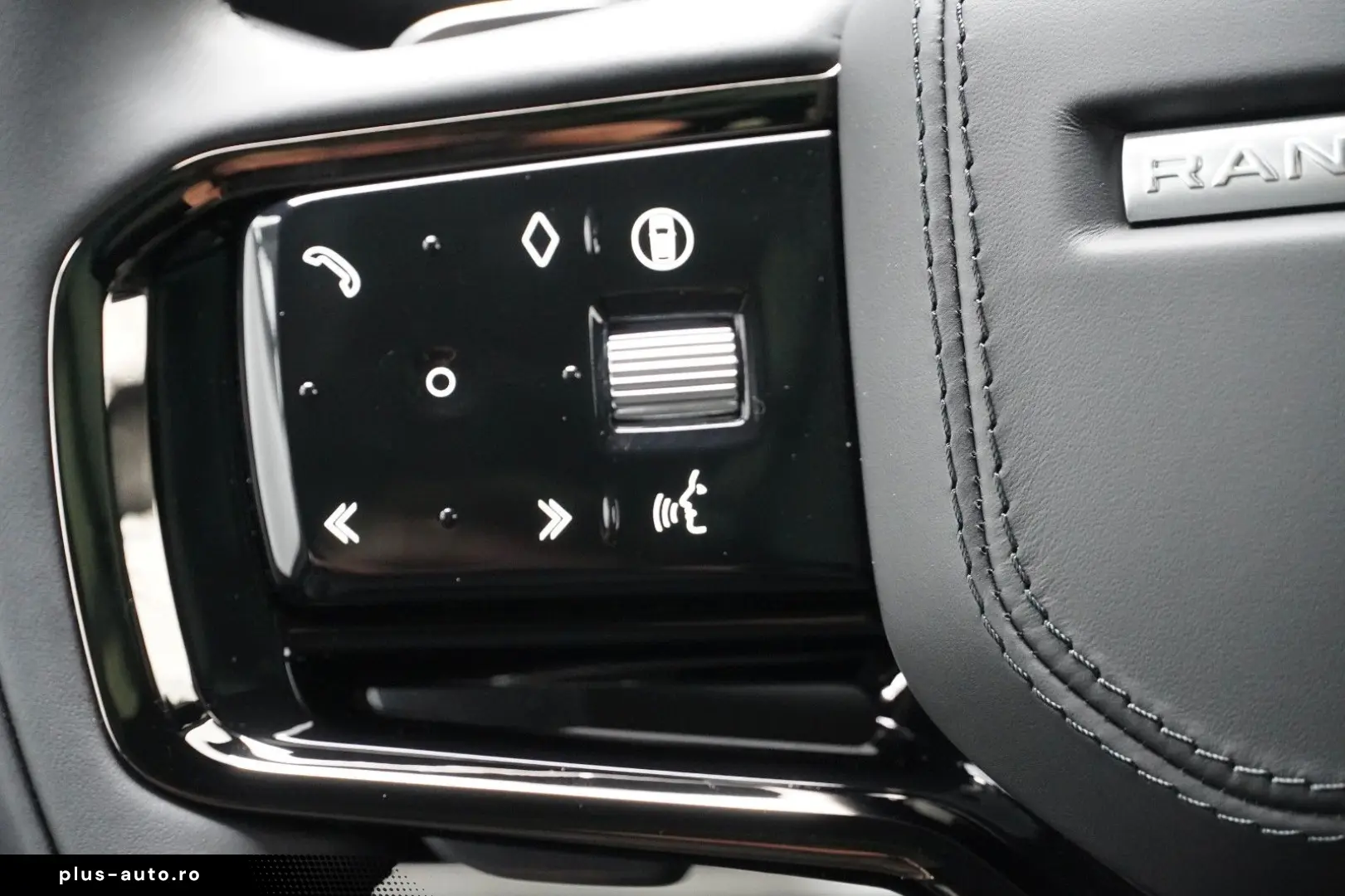 LAND ROVER Range Rover Sport D300 Dynamic HSE