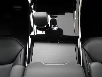 LAND ROVER Range Rover Sport D300 Dynamic HSE