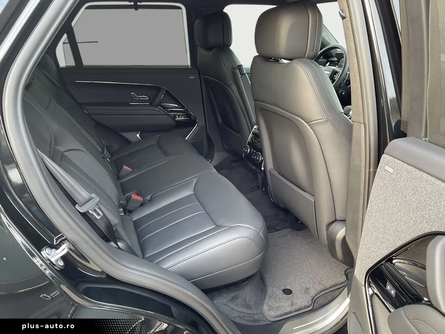 LAND ROVER Range Rover Sport 4.4 V8 Benzin P530 Autobiograp