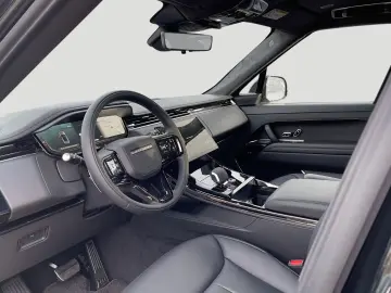 LAND ROVER Range Rover Sport 4.4 V8 Benzin P530 Autobiograp