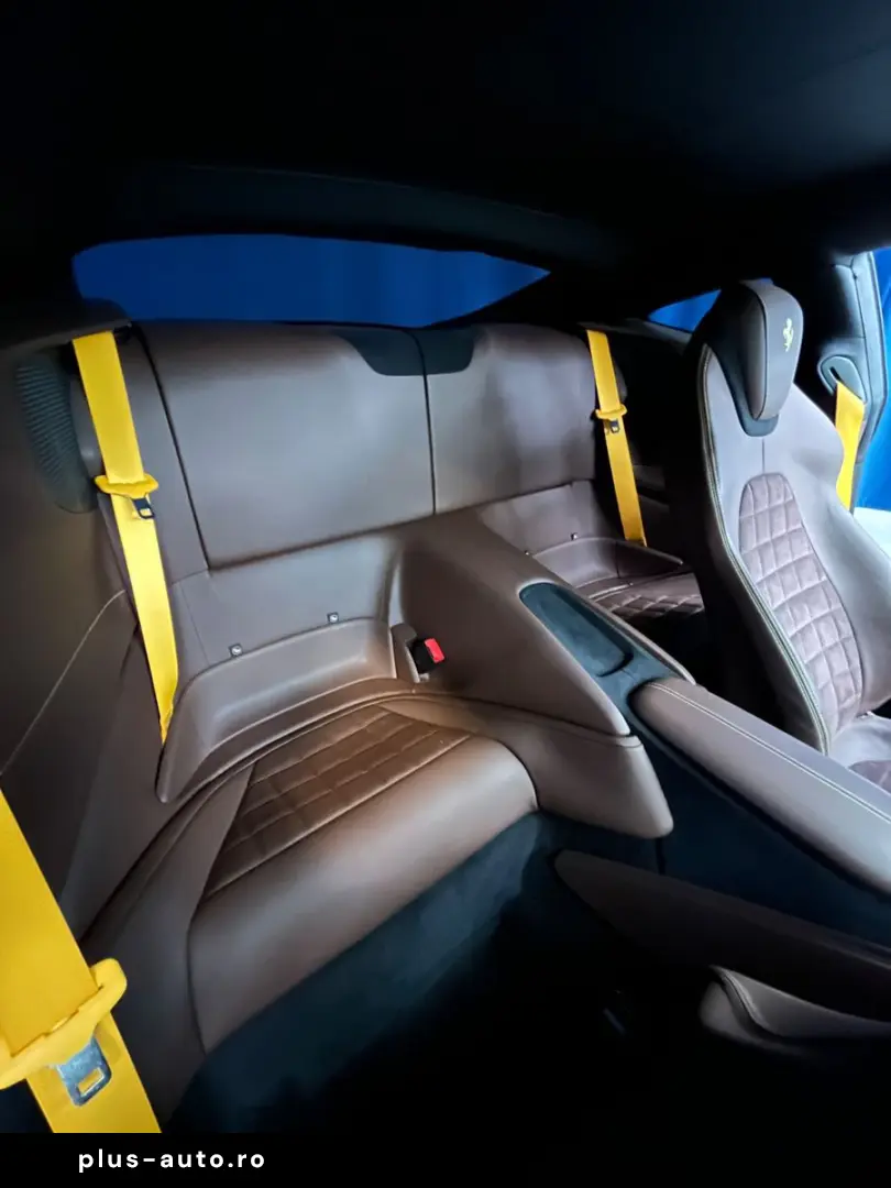 FERRARI 3.9 T V8 DCT