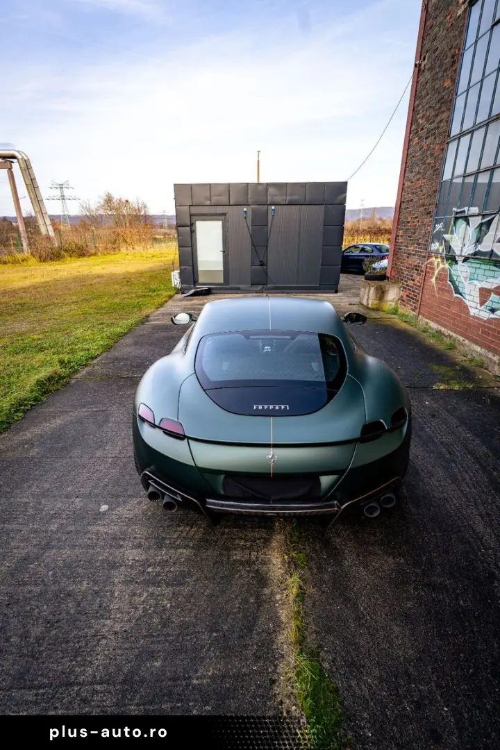 FERRARI Roma Garanti  Carbon-Paket  Exklusiv Mattgrün