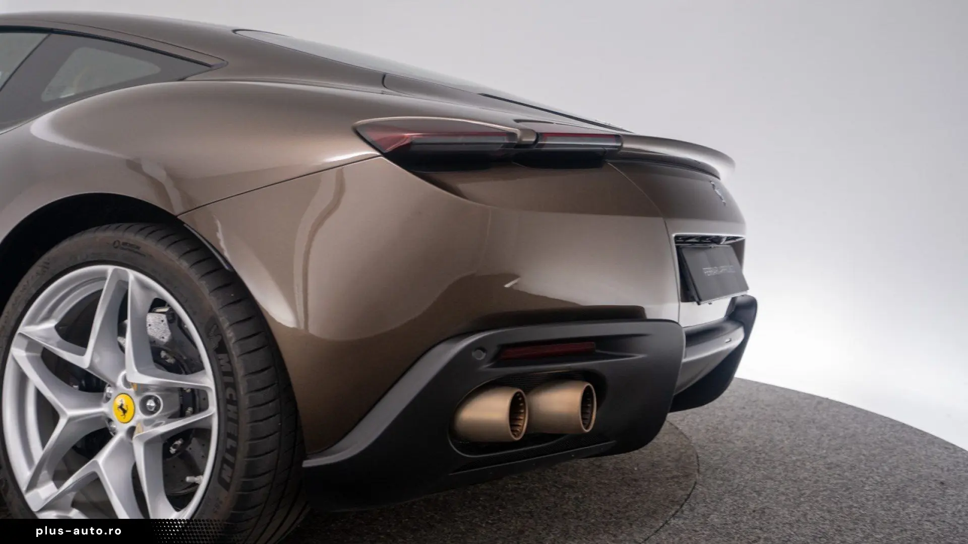 FERRARI Roma FERRARI SINGEN