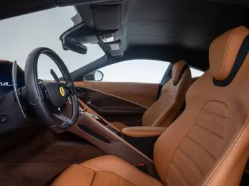 FERRARI Roma FERRARI SINGEN