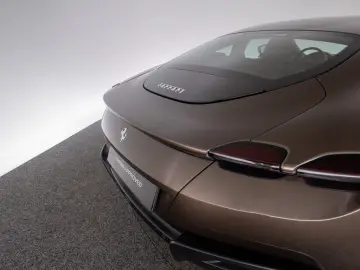 FERRARI Roma FERRARI SINGEN