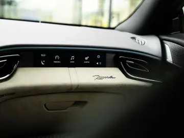 FERRARI Roma Matrix LED 20 Zoll JBL Approved