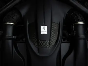 FERRARI Roma Matrix LED 20 Zoll JBL Approved