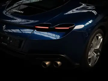 FERRARI Roma Matrix LED 20 Zoll JBL Approved