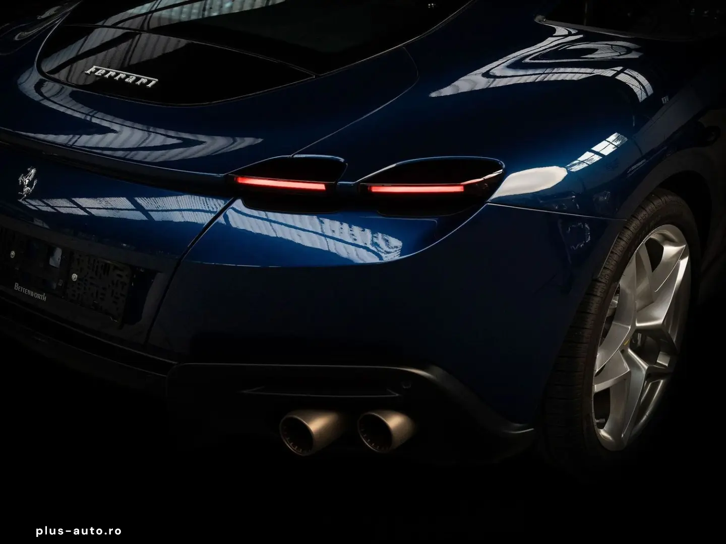 FERRARI Roma Matrix LED 20 Zoll JBL Approved