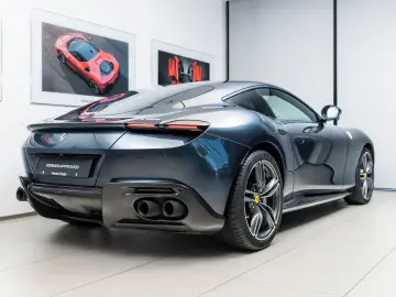 FERRARI Roma 3.9 T V8 DCT