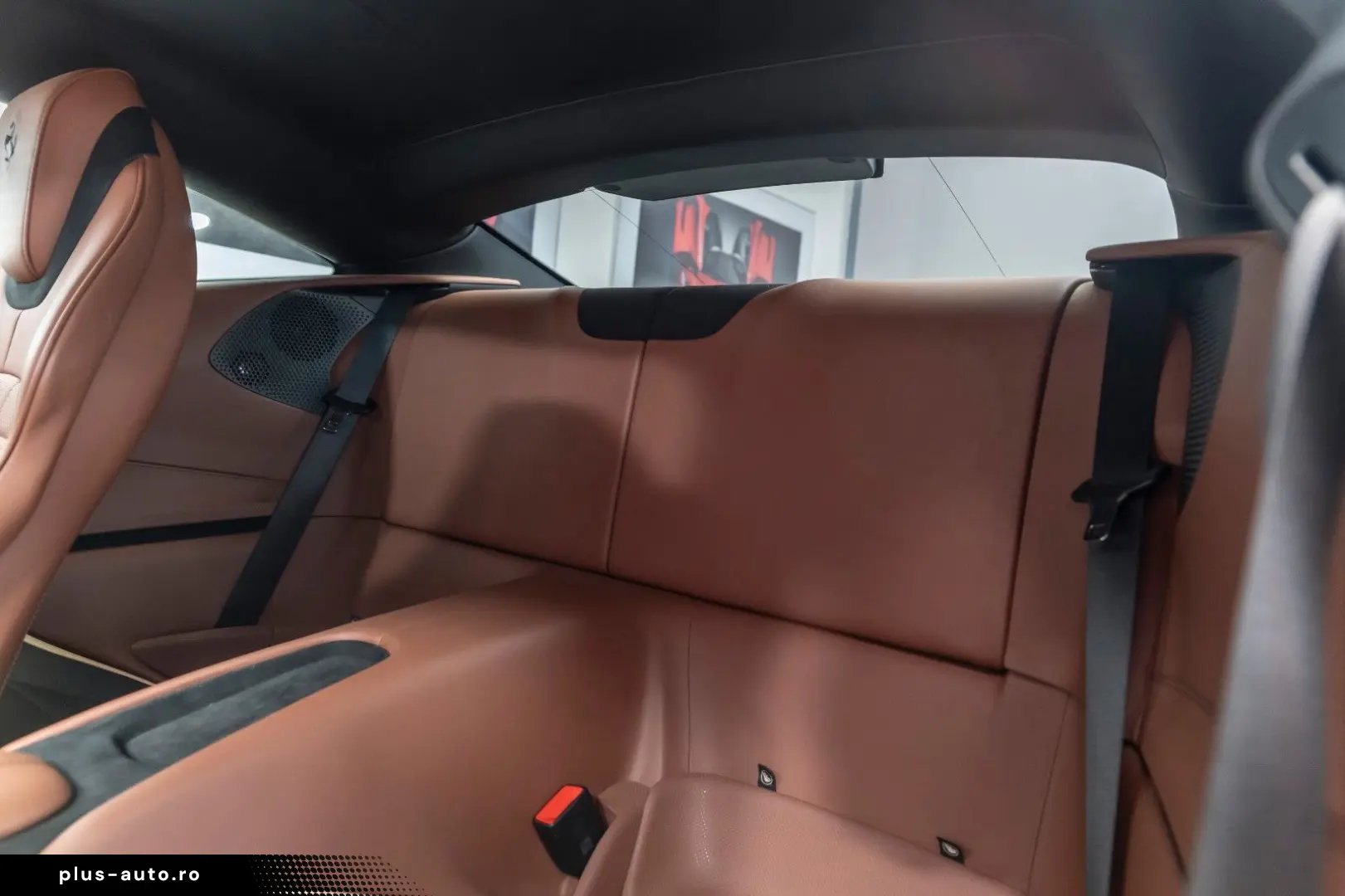 FERRARI Roma 3.9 T V8 DCT