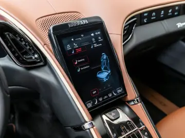 FERRARI Roma 3.9 T V8 DCT