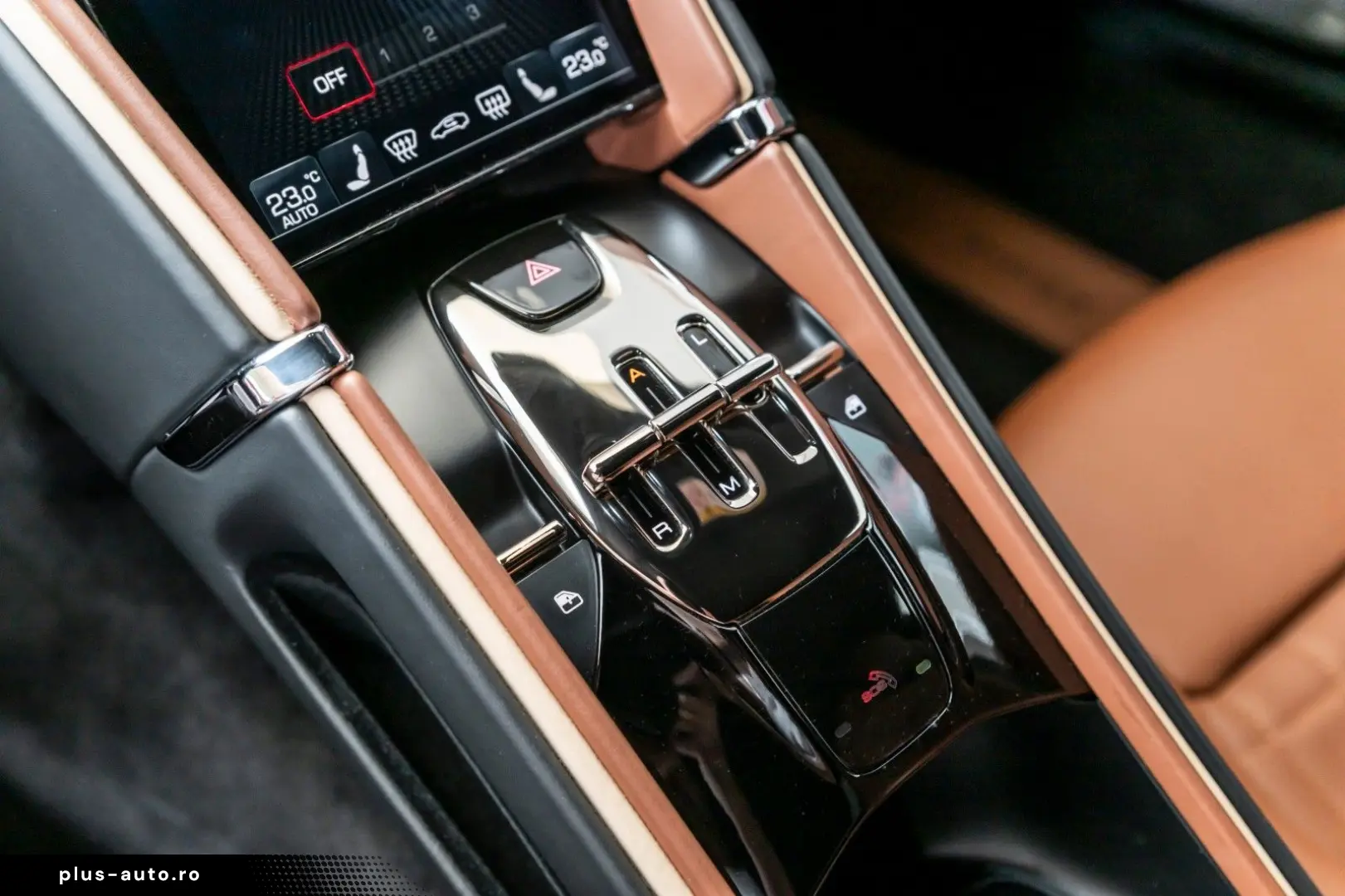 FERRARI Roma 3.9 T V8 DCT