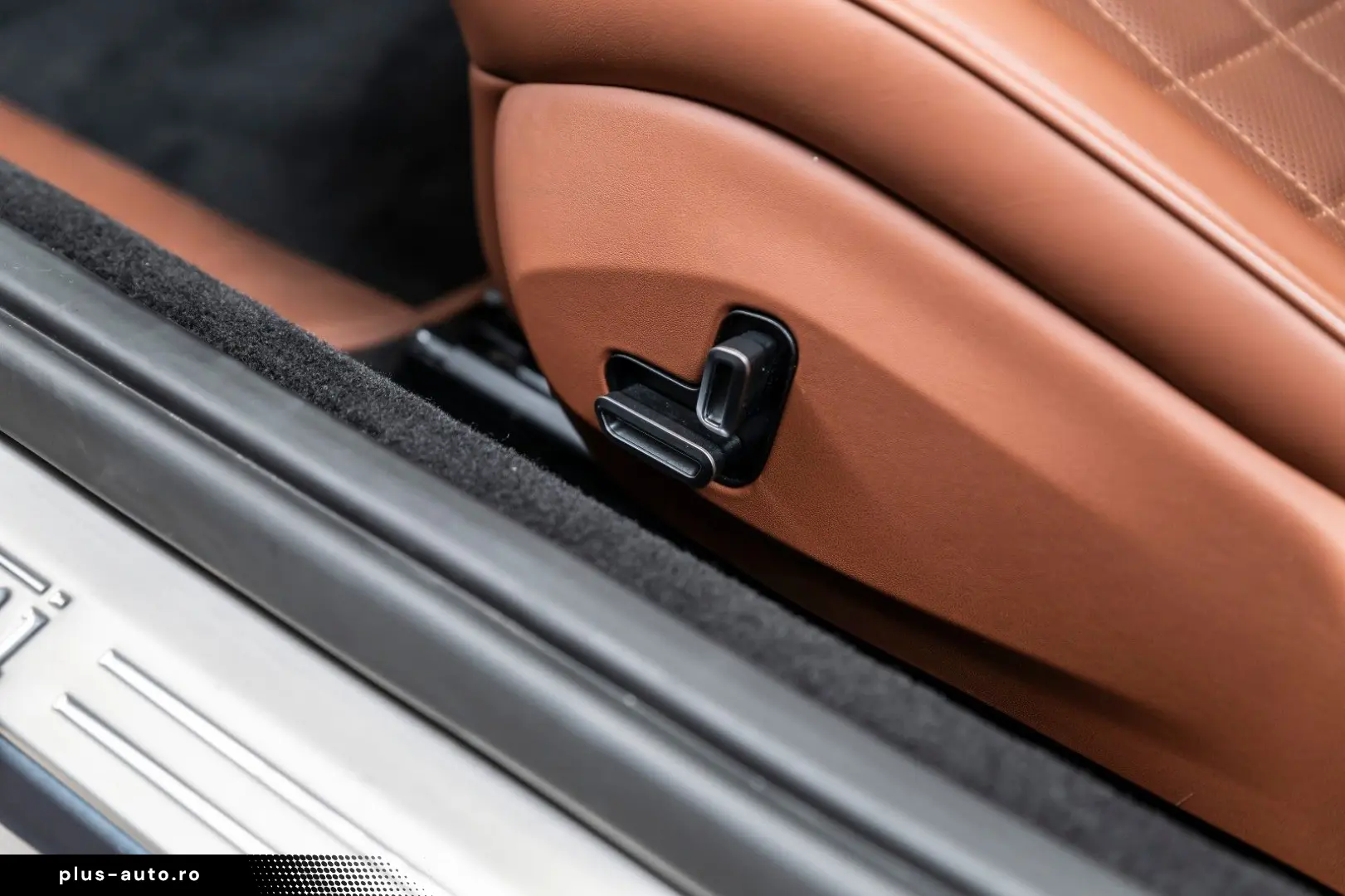 FERRARI Roma 3.9 T V8 DCT