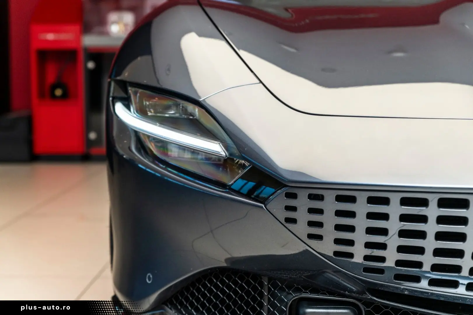 FERRARI Roma 3.9 T V8 DCT