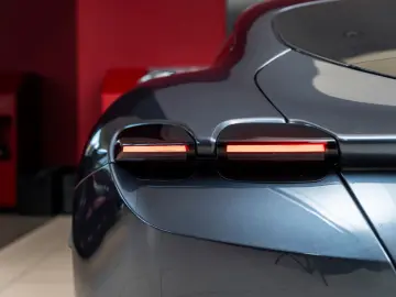 FERRARI Roma 3.9 T V8 DCT