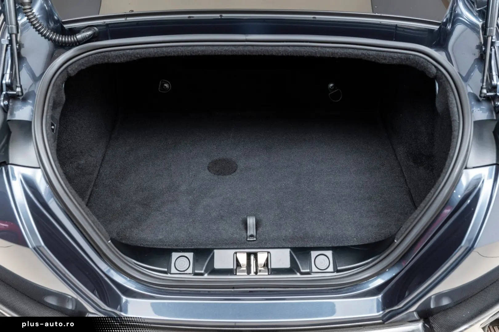 FERRARI Roma 3.9 T V8 DCT