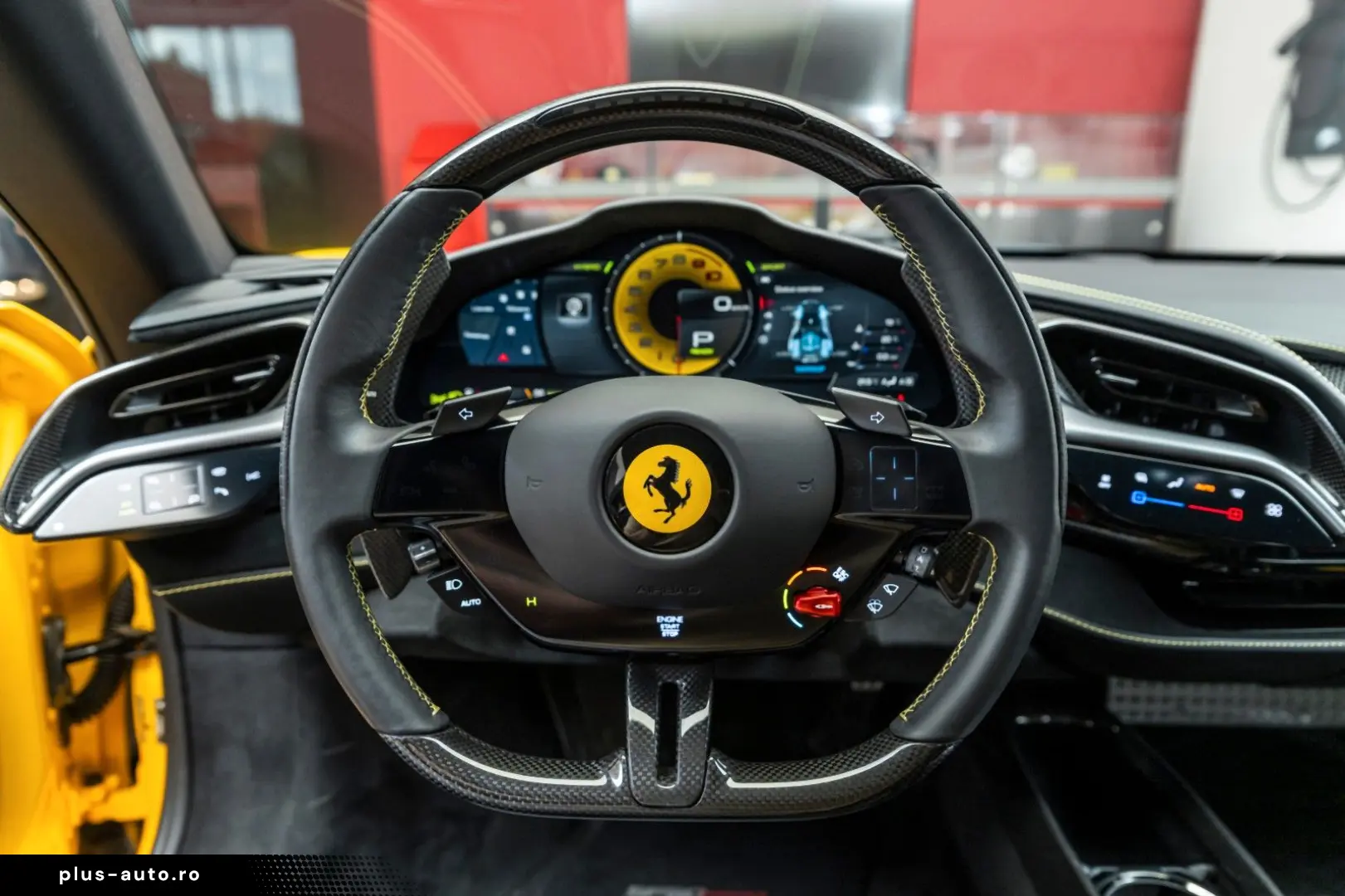 FERRARI SF90 Stradale