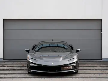 FERRARI SF90 FIORANO PACK   VOLL   CARBON