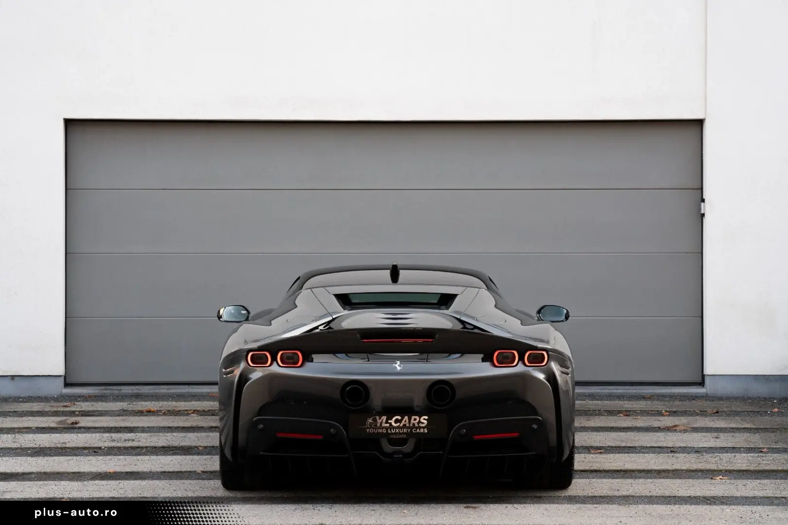 FERRARI SF90 FIORANO PACK   VOLL   CARBON