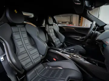 FERRARI SF90 FIORANO PACK   VOLL   CARBON