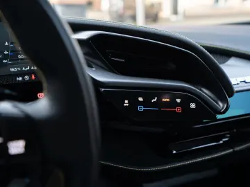 FERRARI SF90 FIORANO PACK   VOLL   CARBON