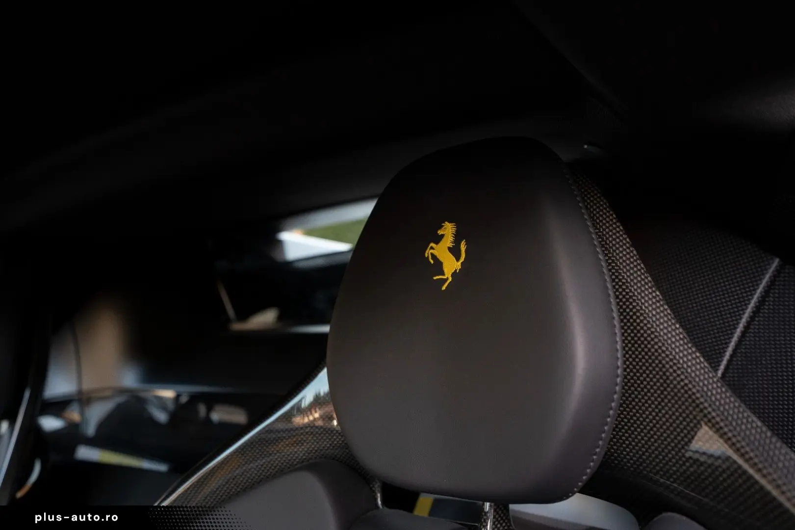 FERRARI SF90 FIORANO PACK   VOLL   CARBON