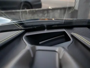 FERRARI SF90 FIORANO PACK   VOLL   CARBON