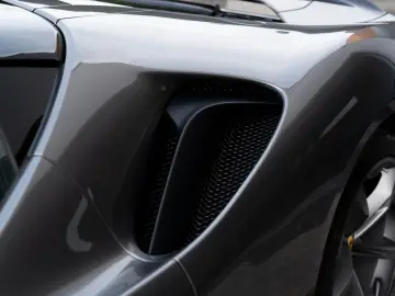 FERRARI SF90 FIORANO PACK   VOLL   CARBON