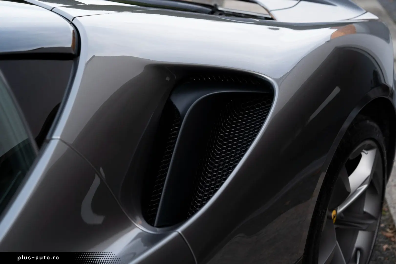 FERRARI SF90 FIORANO PACK   VOLL   CARBON