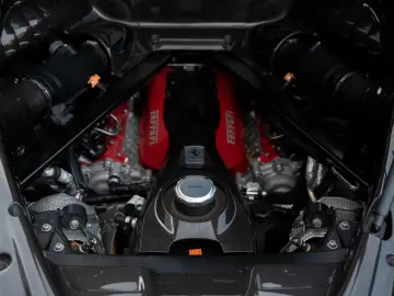 FERRARI SF90 FIORANO PACK   VOLL   CARBON