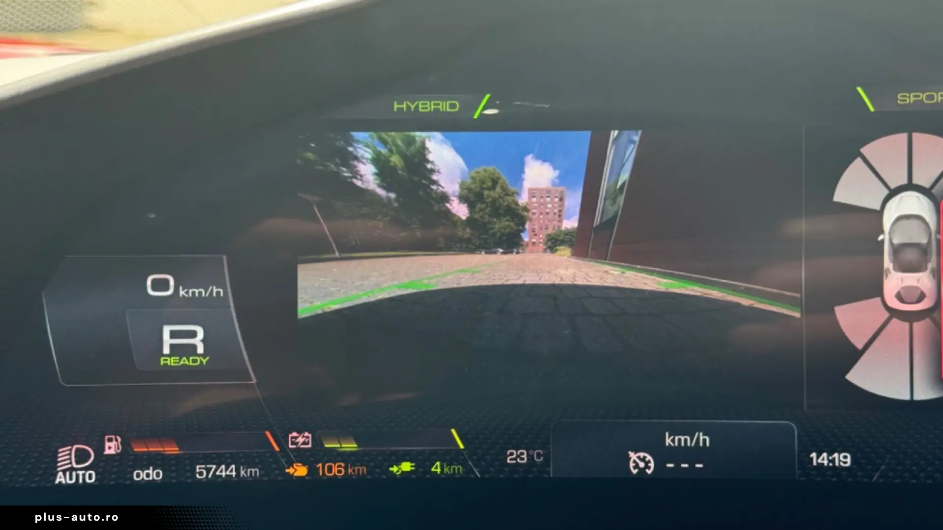 FERRARI SF90 Stradala LIFT  CARBON  Rosso Fiorano