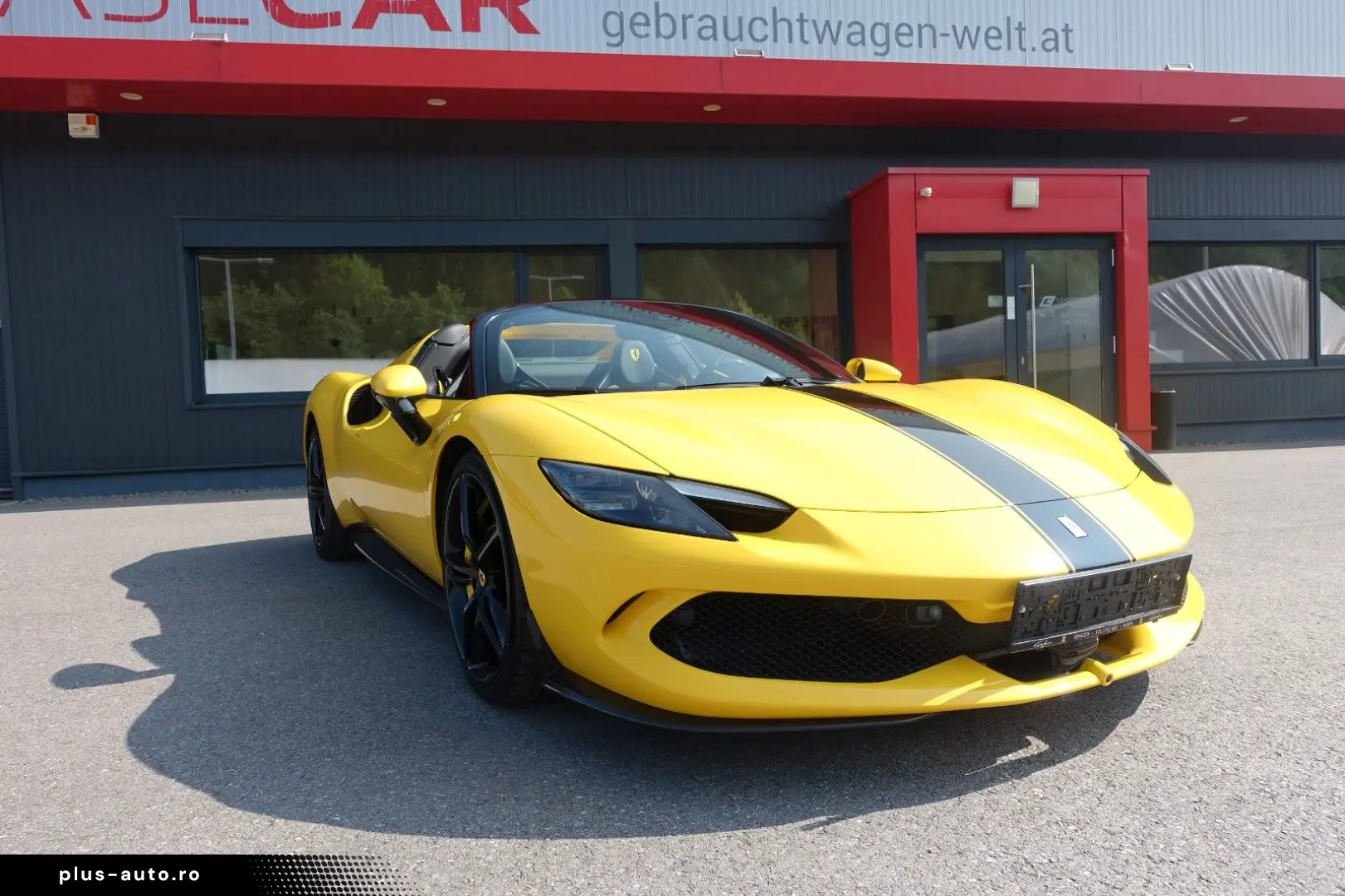 FERRARI 296 GTS Karbon Lift JBL Surround View Garantie