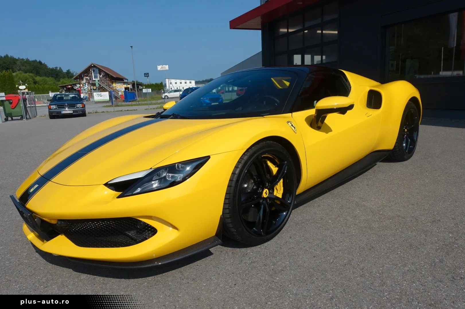 FERRARI 296 GTS Karbon Lift JBL Surround View Garantie