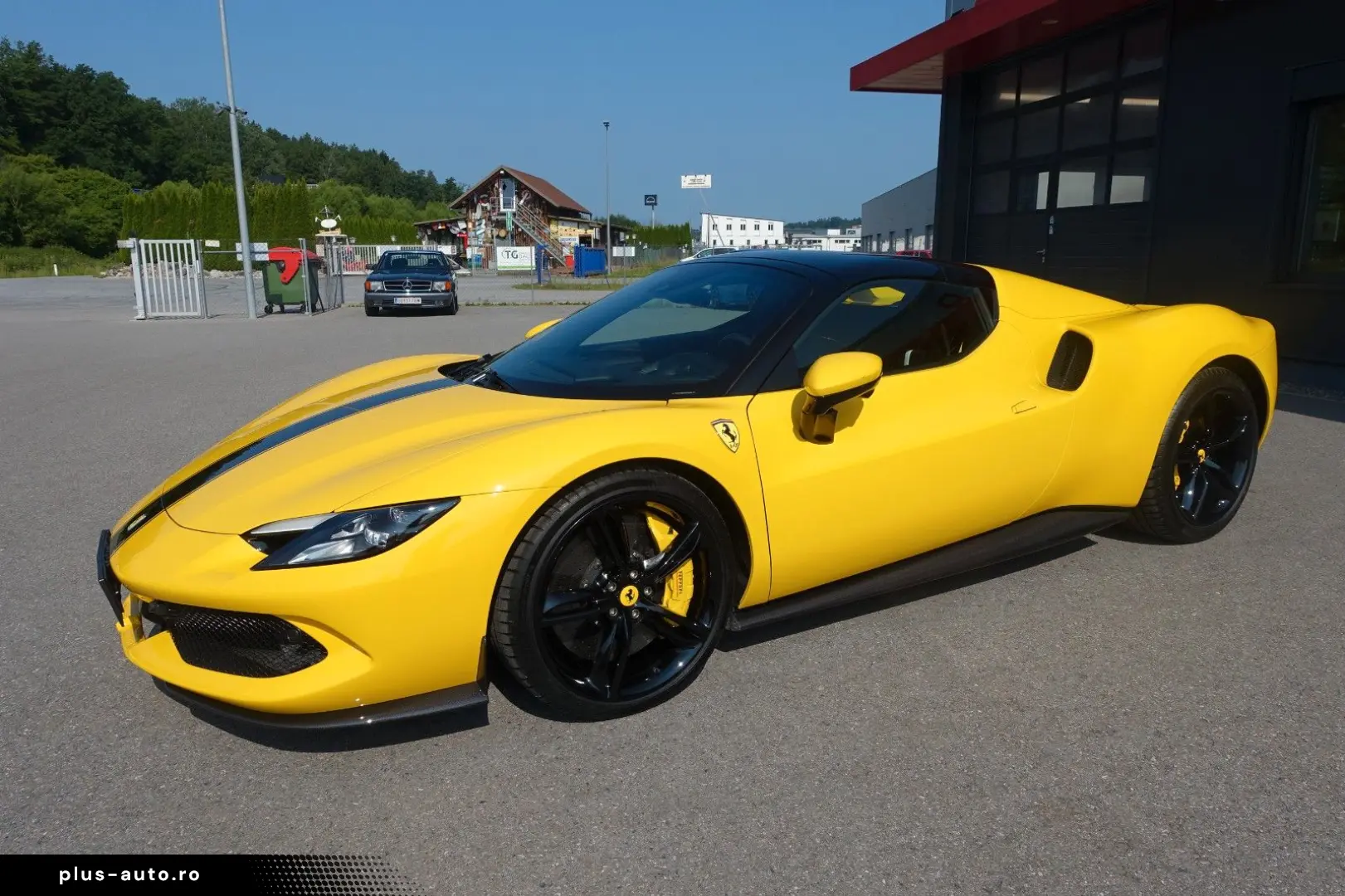 FERRARI 296 GTS Karbon Lift JBL Surround View Garantie