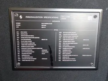 FERRARI 296 GTS Karbon Lift JBL Surround View Garantie