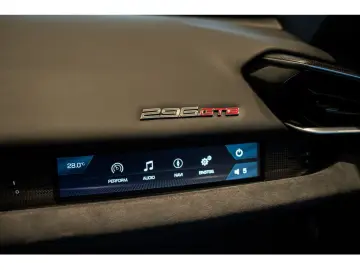 FERRARI 296 GTB  Assetto Fiorano FULL CARBON