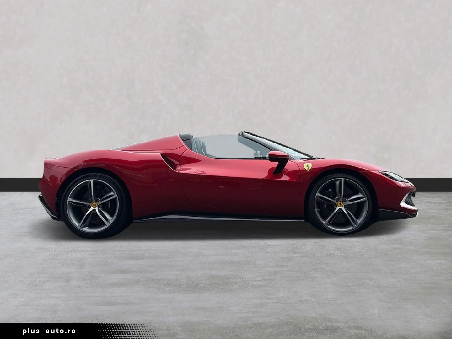 FERRARI 296 GTS 140.000€ an Optionals